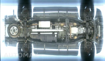 2025 GMC Savana 2500 Cargo Van 1WT 135.0" WB - miniatura 17
