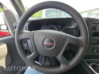 2025 GMC Savana 2500 Cargo Van 1WT 135.0" WB - miniatura 10