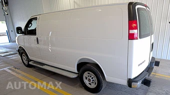 2025 GMC Savana 2500 Cargo Van 1WT 135.0" WB - miniatura 6