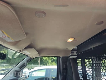 2025 GMC Savana 2500 Cargo Van 1WT 135.0" WB - miniatura 17