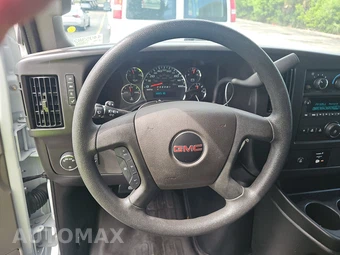 2025 GMC Savana 2500 Cargo Van 1WT 135.0" WB - miniatura 10