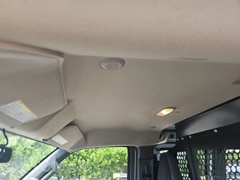 2025 GMC Savana 2500 Cargo Van 1WT 135.0" WB - miniatura 16