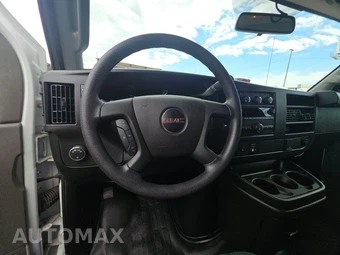 2025 GMC Savana 2500 Cargo Van 1WT 135.0" WB - miniatura 11