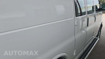 2025 GMC Savana 2500 Cargo Van 1WT 135.0" WB - miniatura 17