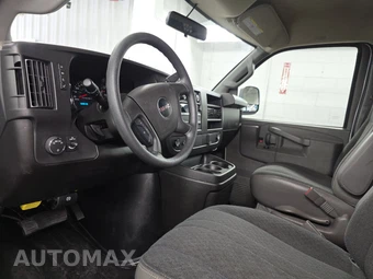 2025 GMC Savana 2500 Cargo Van 1WT 135.0" WB - miniatura 11