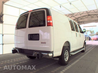 2025 GMC Savana 2500 Cargo Van 1WT 135.0" WB - miniatura 4