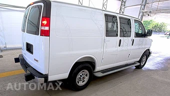 2025 GMC Savana 2500 Cargo Van 1WT 135.0" WB - miniatura 4