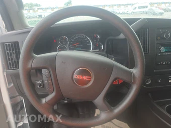 2025 GMC Savana 2500 Cargo Van 1WT 135.0" WB - miniatura 10