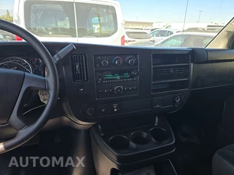 2025 GMC Savana 2500 Cargo Van 1WT 135.0" WB - miniatura 11