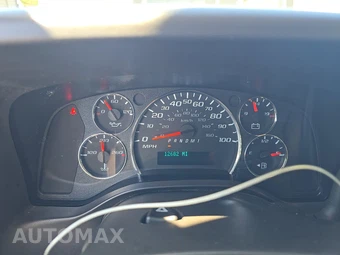 2025 GMC Savana 2500 Cargo Van 1WT 135.0" WB - miniatura 12