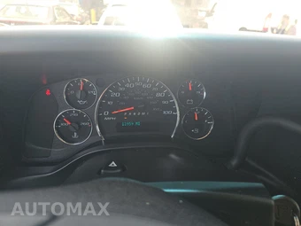 2025 GMC Savana 2500 Cargo Van 1WT 135.0" WB - miniatura 12