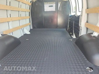 2025 GMC Savana 2500 Cargo Van 1WT 135.0" WB - miniatura 15