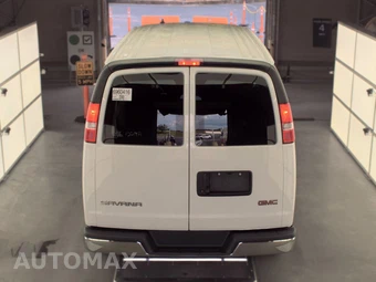 2025 GMC Savana 2500 Cargo Van 1WT 135.0" WB - miniatura 5