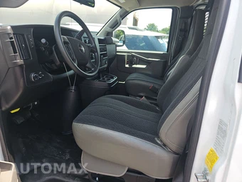2025 GMC Savana 2500 Cargo Van 1WT 135.0" WB - miniatura 7