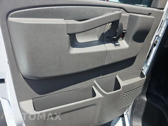 2025 GMC Savana 2500 Cargo Van 1WT 135.0" WB - miniatura 9