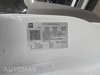 2025 GMC Savana 2500 Cargo Van 1WT 135.0" WB - miniatura 13
