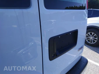 2025 GMC Savana 2500 Cargo Van 1WT 135.0" WB - miniatura 24