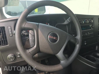 2025 GMC Savana 2500 Cargo Van 1WT 135.0" WB - miniatura 10
