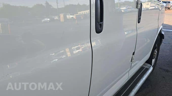 2025 GMC Savana 2500 Cargo Van 1WT 135.0" WB - miniatura 24