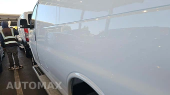2025 GMC Savana 2500 Cargo Van 1WT 135.0" WB - miniatura 20