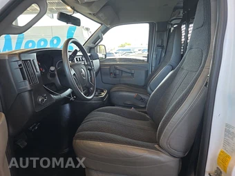 2025 GMC Savana 2500 Cargo Van 1WT 135.0" WB - miniatura 7