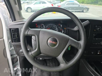 2025 GMC Savana 2500 Cargo Van 1WT 135.0" WB - miniatura 10