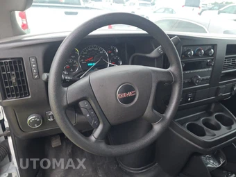 2025 GMC Savana 2500 Cargo Van 1WT 135.0" WB - miniatura 10