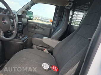 2025 GMC Savana 2500 Cargo Van 1WT 135.0" WB - miniatura 7