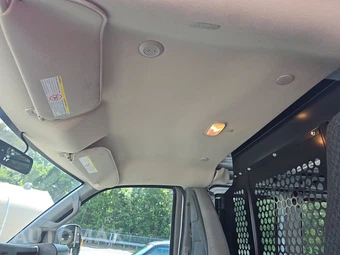 2025 GMC Savana 2500 Cargo Van 1WT 135.0" WB - miniatura 20
