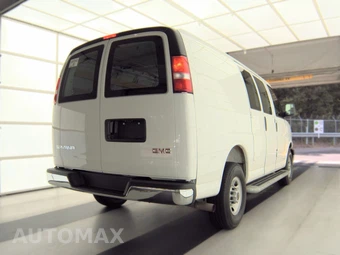 2025 GMC Savana 2500 Cargo Van 1WT 135.0" WB - miniatura 4