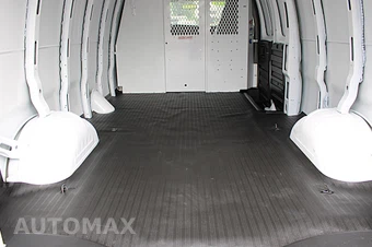 2025 GMC Savana 2500 Cargo Van 1WT 155.0" WB - miniatura 18