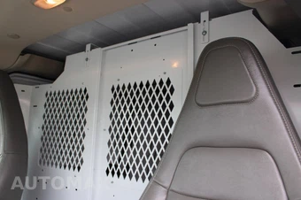 2025 GMC Savana 2500 Cargo Van 1WT 155.0" WB - miniatura 22