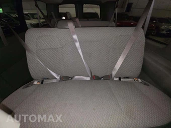 2025 GMC Savana 3500 Passenger Van LT 1LT 155.1" WB - miniatura 13