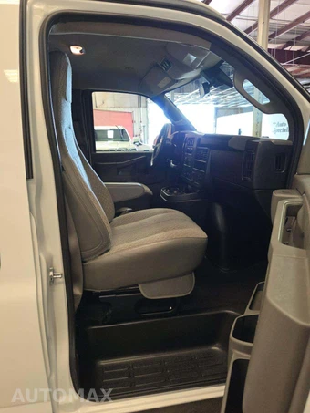 2025 GMC Savana 3500 Passenger Van LT 1LT 155.1" WB - miniatura 19