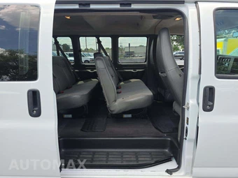 2025 GMC Savana 3500 Passenger Van LT 1LT 155.1" WB - miniatura 17