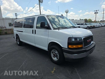 2025 GMC Savana 3500 Passenger Van LT 1LT 155.1" WB - miniatura 4