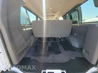 2025 GMC Savana 3500 Passenger Van LT 1LT 155.1" WB - miniatura 14