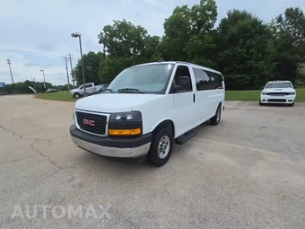 2025 GMC Savana 3500 Passenger Van LT 1LT 155.1" WB