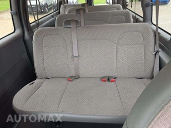 2025 GMC Savana 3500 Passenger Van LT 1LT 155.1" WB - miniatura 10