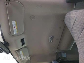 2025 GMC Savana 3500 Passenger Van LT 1LT 155.1" WB - miniatura 11