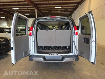 2025 GMC Savana 3500 Passenger Van LT 1LT 155.1" WB - miniatura 14