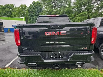 2025 GMC Sierra 1500 AT4 Crew Cab Short Bed 4SB - miniatura 5