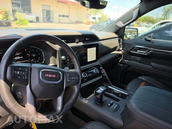 2025 GMC Sierra 1500 AT4 Crew Cab Short Bed 4SB - miniatura 11