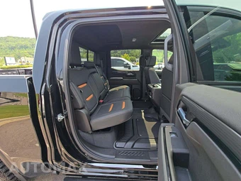 2025 GMC Sierra 1500 AT4 Crew Cab Short Bed 4SB - miniatura 13
