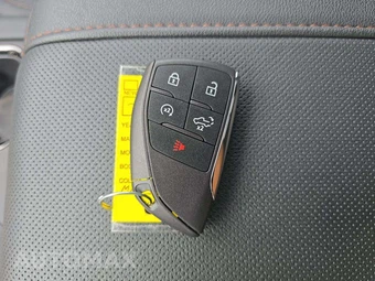 2025 GMC Sierra 1500 AT4 Crew Cab Short Bed 4SB - miniatura 5