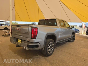 2025 GMC Sierra 1500 AT4 Crew Cab Short Bed 4SB - miniatura 3