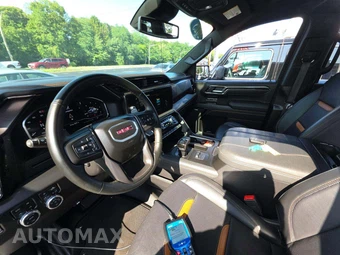 2025 GMC Sierra 1500 AT4 Crew Cab Short Bed 4SB - miniatura 10