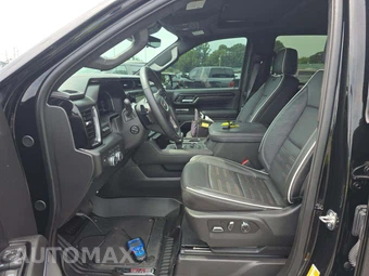 2025 GMC Sierra 1500 AT4X Crew Cab Short Bed 4SG - miniatura 3