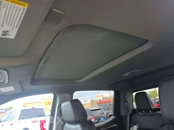 2025 GMC Sierra 1500 Denali Crew Cab Short Bed 5SA - miniatura 8