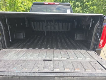 2025 GMC Sierra 1500 Denali Crew Cab Short Bed 5SA - miniatura 16